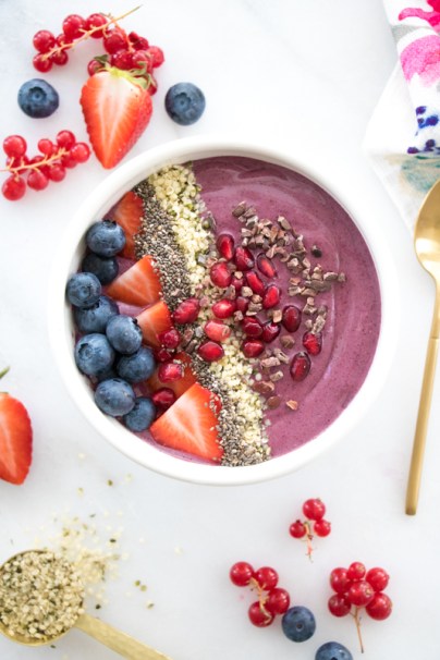 Acai-Smoothie-Bowl